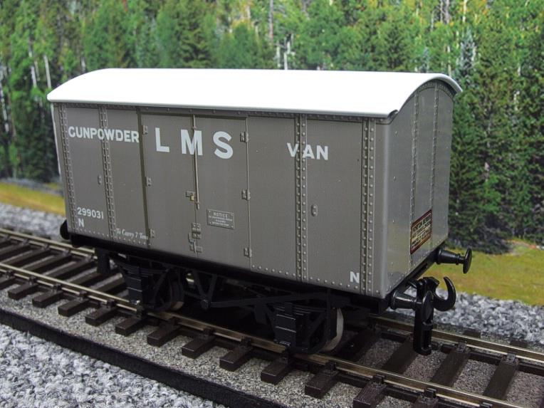 Ace Trains Horton Series O Gauge HA009 LMS "Gunpowder" Van R/N 299031 Boxed image 12