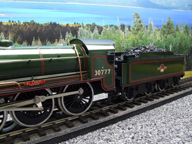 ACE Trains, O Gauge, E/34-E3, BR Post 56 Gloss Lined Green "Sir Lamiel" R/N 30777 image 11
