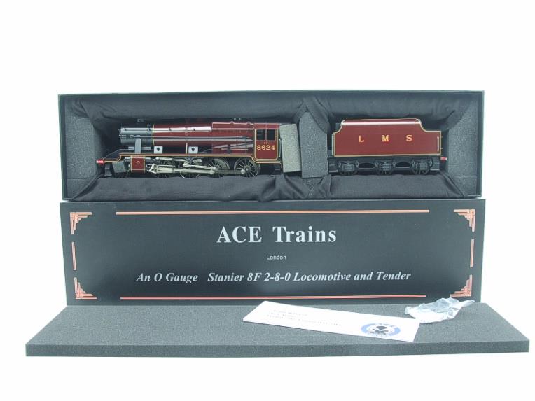 Ace Trains O Gauge E38A, LMS Lined Gloss Maroon Class 8F, 2-8-0 Locomotive and Tender R/N 8624 image 22