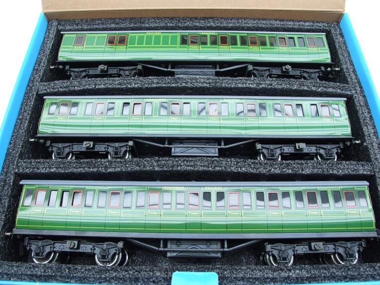 Ace Trains O Gauge "Southern" SR Green C1 Non Corridor Coaches x3 Set Boxed image 20