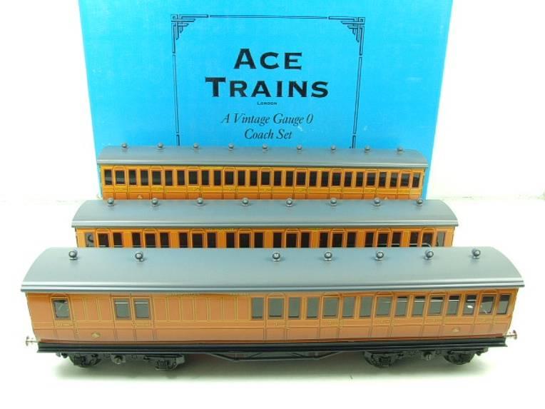 Ace Trains O Gauge C1 "Metropolitan" Passenger x3 Coaches Set Boxed image 14
