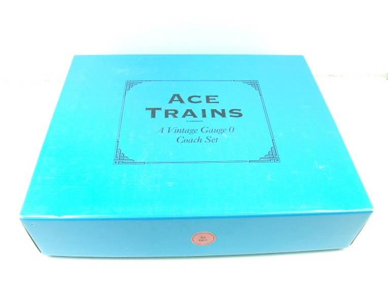 Ace Trains O Gauge C1 "Metropolitan" Passenger x3 Coaches Set Boxed image 20