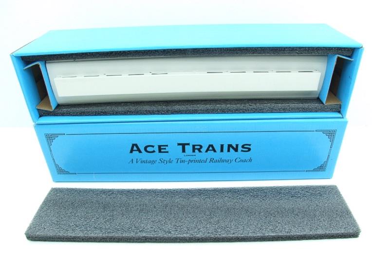 Ace Trains O Gauge C1 "Caledonian Railway" CR All 3rd Non Corridor Passenger Coach Boxed image 20