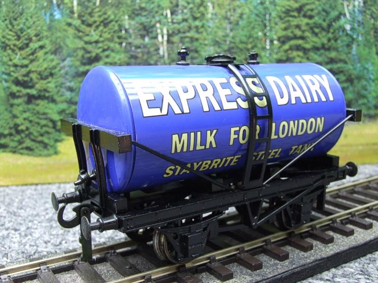 ACE Trains - Darstaed O Gauge Blue "Express Dairy Milk" Tanker Wagon 2/3 Rail image 15