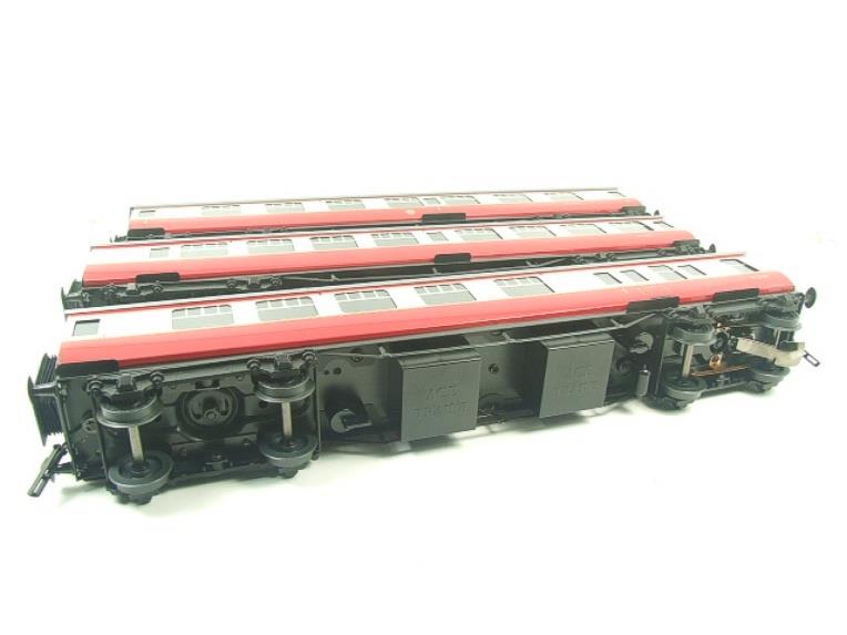 Ace Trains O Gauge C13B BR MK1 Carmine & Cream Coaches x3 Set B Bxd 2/3 Rail image 17