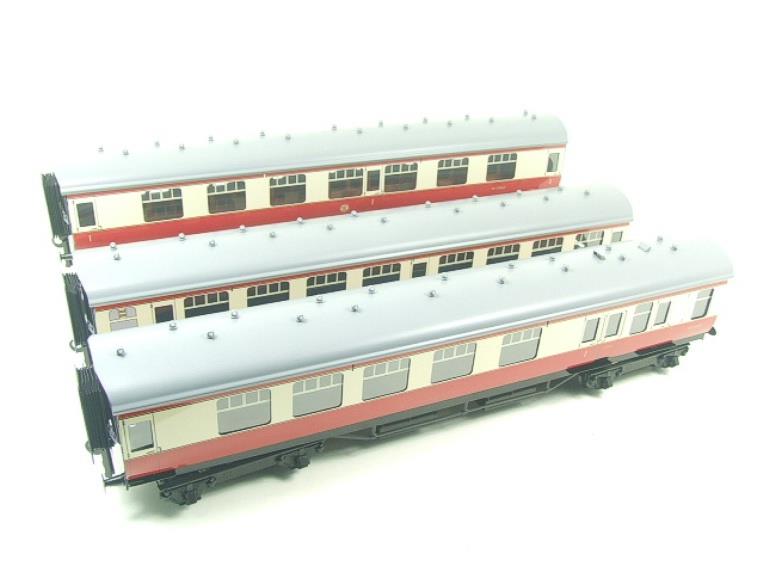 Ace Trains O Gauge C13B BR MK1 Carmine & Cream Coaches x3 Set B Bxd 2/3 Rail image 22