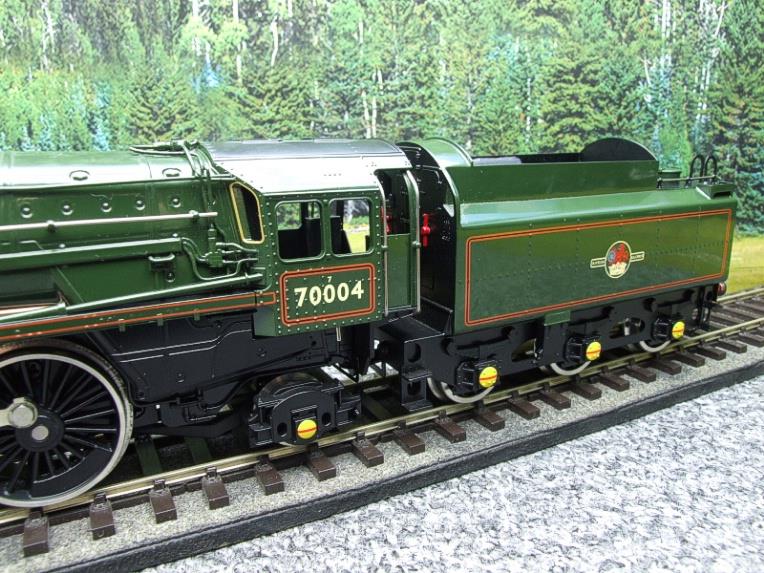 Ace Trains O Gauge E27E BR Green Britannia Class "William Shakespeare" Loco & Tender R/N 70004 image 16
