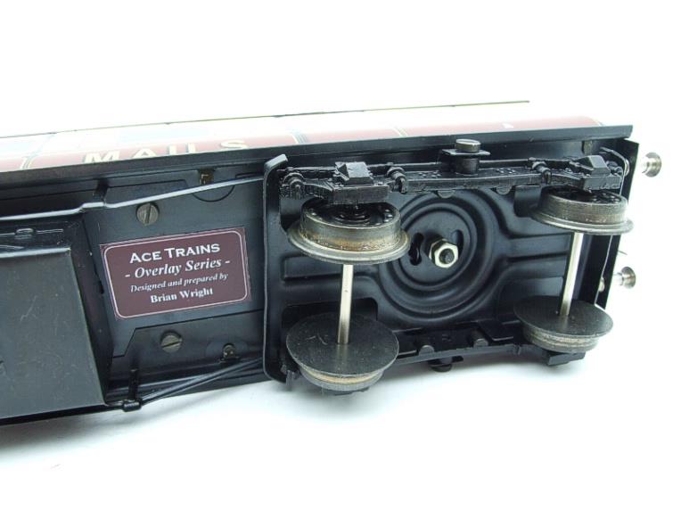 Ace Trains Wright Overlay Series O Gauge GWR "Ocean Mails" Coach R/N 822 image 16