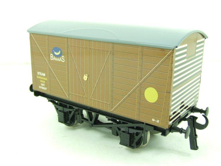 Ace Trains O Gauge G2 Van Series Private Owner BR "Bananas" Van R/N 570027 image 3