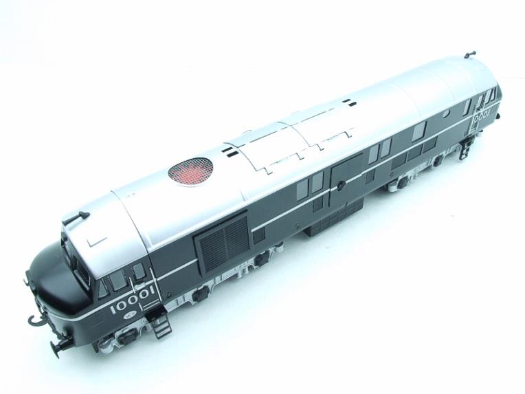 Ace Trains O Gauge E39C2 Semi Gloss Black Silver roof & bogies. No Logo R/N 10001 image 14