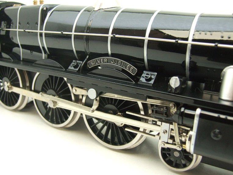 Ace Trains O Gauge E18A1 LMS Gloss Black Loco & Tender "Silver Jubilee" R/N 5552 Elec 2/3 Rail Bxd Rare image 16