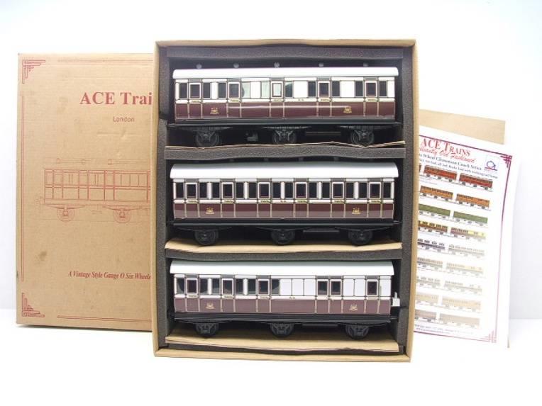 Ace Trains O Gauge C24 CR Caledonian Railway Six Wheel Clemenson Coaches x3 Set 7 Boxed image 15
