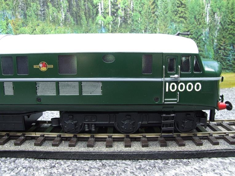 Ace Trains O Gauge E39D1 BR Gloss Green Egg Shell Waistband & Grey roof R/N 10000 Post-56 Co-Co Diesel Loco 2/3 Rail New Boxed image 14