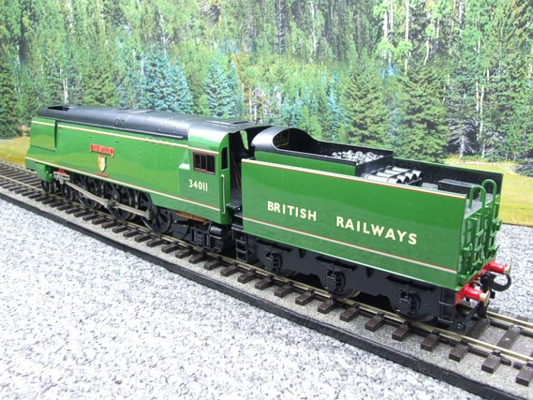 Ace Trains O Gauge E9 BR Lined Apple Green West Country Class Bulleid Pacific British Railways 4-6-2 Loco & Tender Named "Tavistock" R/N 34011 Electric 2/3 Rail Boxed image 12