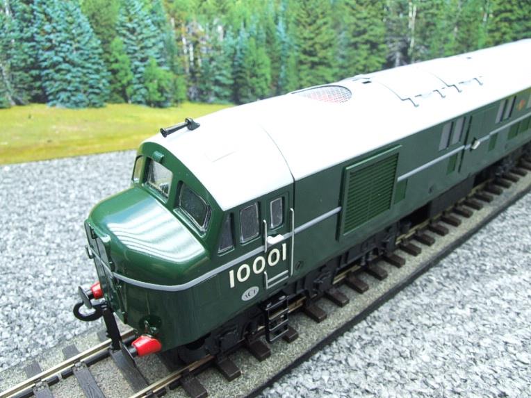 Ace Trains O Gauge E39D3 BR Gloss Green Egg Shell Waistband & Grey roof Post-56 R/N 10001 Co-Co Diesel Loco 2/3 Rail New Boxed image 21