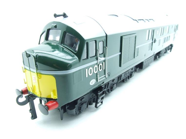 Ace Trains O Gauge E39D2 BR Gloss Green Egg Shell Waistband & Grey roof & Small Yellow End Panels R/N 10001 Post-56 image 6