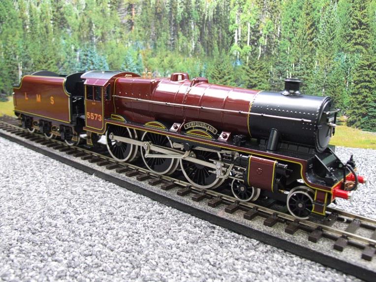 Ace Trains O Gauge E/18C1 LMS Maroon Jubilee "Newfoundland" R/N 5573 Electric 2/3 Rail New Boxed image 7