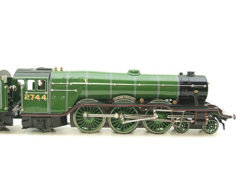 Ace Trains O Gauge E6 A3 Pacific LNER Green "Grand Parade" R/N 2744 Boxed 3 Rail image 4