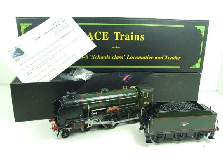 Ace Trains O Gauge E10 BR Gloss Lined Green Schools Class "Sevenoaks" R/N 30935, Elec 2/3 Rail Bxd image 2