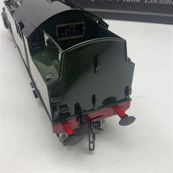 Ace Trains O Gauge E/8 "BR" Gloss Lined Green 2 Cyl Stanier 2-6-4 Tank Loco R/N 42516, Elec 2/3 Rail image 9