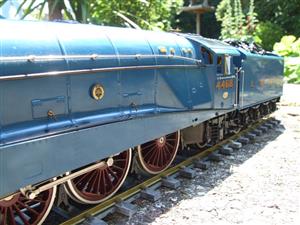Gauge 1 Aster LNER Blue Class A4 Loco & Tender "Mallard" R/N 4468 Live Steam image 4