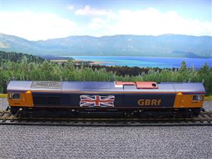 G Scale G1 Aristocraft A23205 Class 66 GBRF “Union Jack” Livery Diesel Loco R/N 66705 Electric image 5