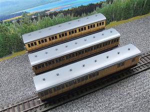 Ace Trains O Gauge C1 LNER Teak Style x3 Coach Set Boxed 2/3 Rail Wheels image 10