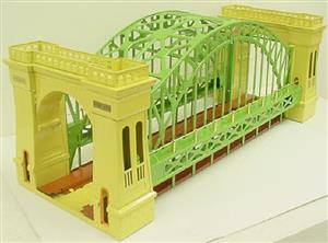 Lionel 10-1015 MTH O Gauge 300 "Hellgate Bridge" Early Colour Cream & Green, All Metal Boxed image 2