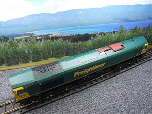 G Scale G1 Aristocraft A23202 Class 66 “Freightliner” Livery Diesel Loco R/N 66610 Electric Boxed image 7