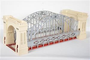Lionel 6-32999 O Gauge No. 305 "Hellgate Bridge" Red & White, All Metal Boxed *Double Track Edition* image 1