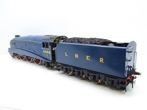 G Scale, Gauge 1 Bowande LNER Blue A4 Class 4-6-2 Loco & Tender Named "Mallard" R/N 4468 Live Steam image 4