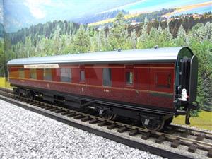 Ace Trains O Gauge C18 LMS Maroon Stanier 1st Brake Coach R/N 5062 Fitted With Spoon Bogie Pick up image 8