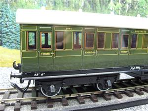 Darstaed O Gauge "SR" Southern Green Suburban Non Corridor Coach 3rd Class Passenger R/N 2046 image 7