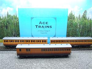 Ace Trains O Gauge C1 "Metropolitan" Passenger x3 Coaches Set 2/3 Rail Boxed image 3