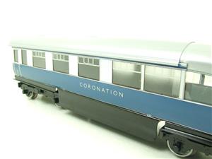 Ace Trains O Gauge, W1 LNER Coronation "Beavertail" Observation Car, R/N 1729 image 8