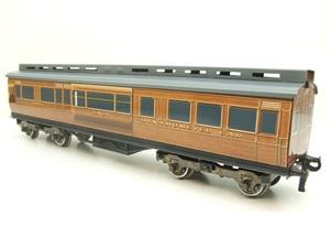 ACE Trains O Gauge LNER Overlay Series by Brian Wright C/8, LNER, “Dynamometer Car” Coach R/N 23591 image 3