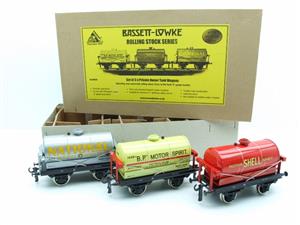 Bassett Lowke O Gauge BL99035 Rolling Stock Series Tanker Wagons x3 Boxed image 1