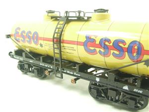 Darstaed O Gauge Bogie Tanker "Esso" Pre War Livery 2/3 Rail Running Boxed image 8