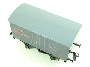 Ace Trains O Gauge Private Owned "Ace Trains" Goods Van Tinplate image 6
