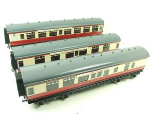 Ace Trains O Gauge C5A BR Mk1 Red & Cream "The Elizabethan" x3 Coaches Set A image 3
