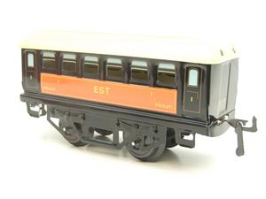 Hornby Hachette Series French O Gauge "EST" Black & Orange 1st Class Coach NEW Boxed image 4