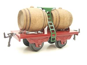 Hornby Hachette Series French O Gauge Red "Wine" Beer Double Barrel Wagon NEW Boxed image 4