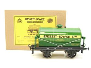 Bassett Lowke O Gauge BL99038 Private Owner Green Tanker Wagon "Bassett Lowke" R/N 6288 Bxd 2/3 Rail image 1