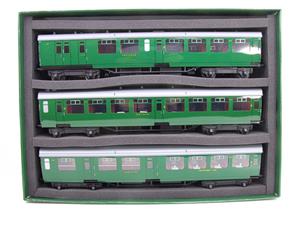 ACE Trains O Gauge E/34/C21 SR Malachite Green 4-6-0 "Sir Lancelot" & SR Coach Sets A&B NEW image 3