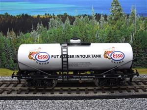 Darstaed O Gauge Bogie Tanker White "Esso" Extra 2/3 Rail Running Boxed image 1