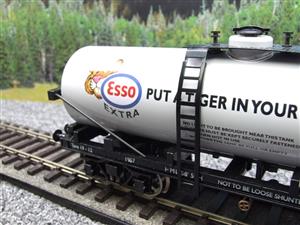 Darstaed O Gauge Bogie Tanker White "Esso" Extra 2/3 Rail Running Boxed image 7