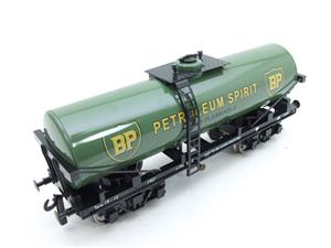 Darstaed O Gauge Bogie Tanker Green "BP" Petroleum Spirit 2/3 Rail Running Boxed image 9