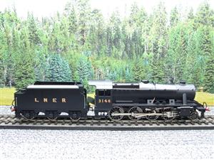 Ace Trains O Gauge E38C, LNER War-time Satin Black, Class 8F, 2-8-0 Locomotive and Tender R/N 3146 image 1
