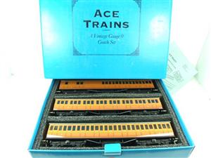 Ace Trains O Gauge C1 "Metropolitan" Passenger x3 Coaches Set Boxed image 1