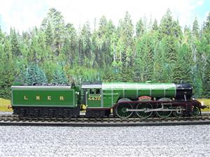 Ace Trains O Gauge E6 LNER Green A3 Pacific Round Dome "Flying Scotsman" R/N 4472 Elec 3 Rail Bxd image 4